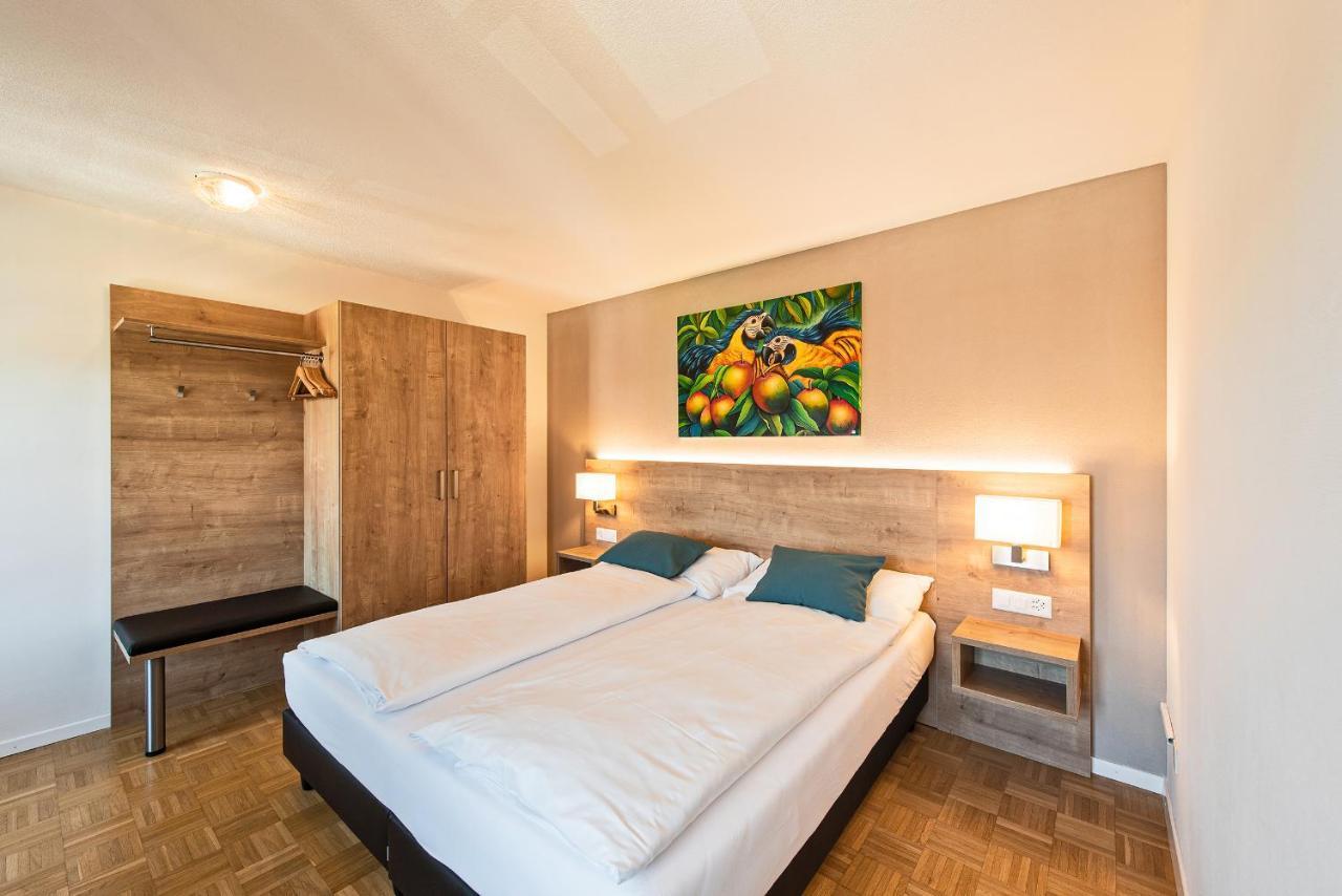 Hotel Zum Hirschen Шинделлеги Экстерьер фото