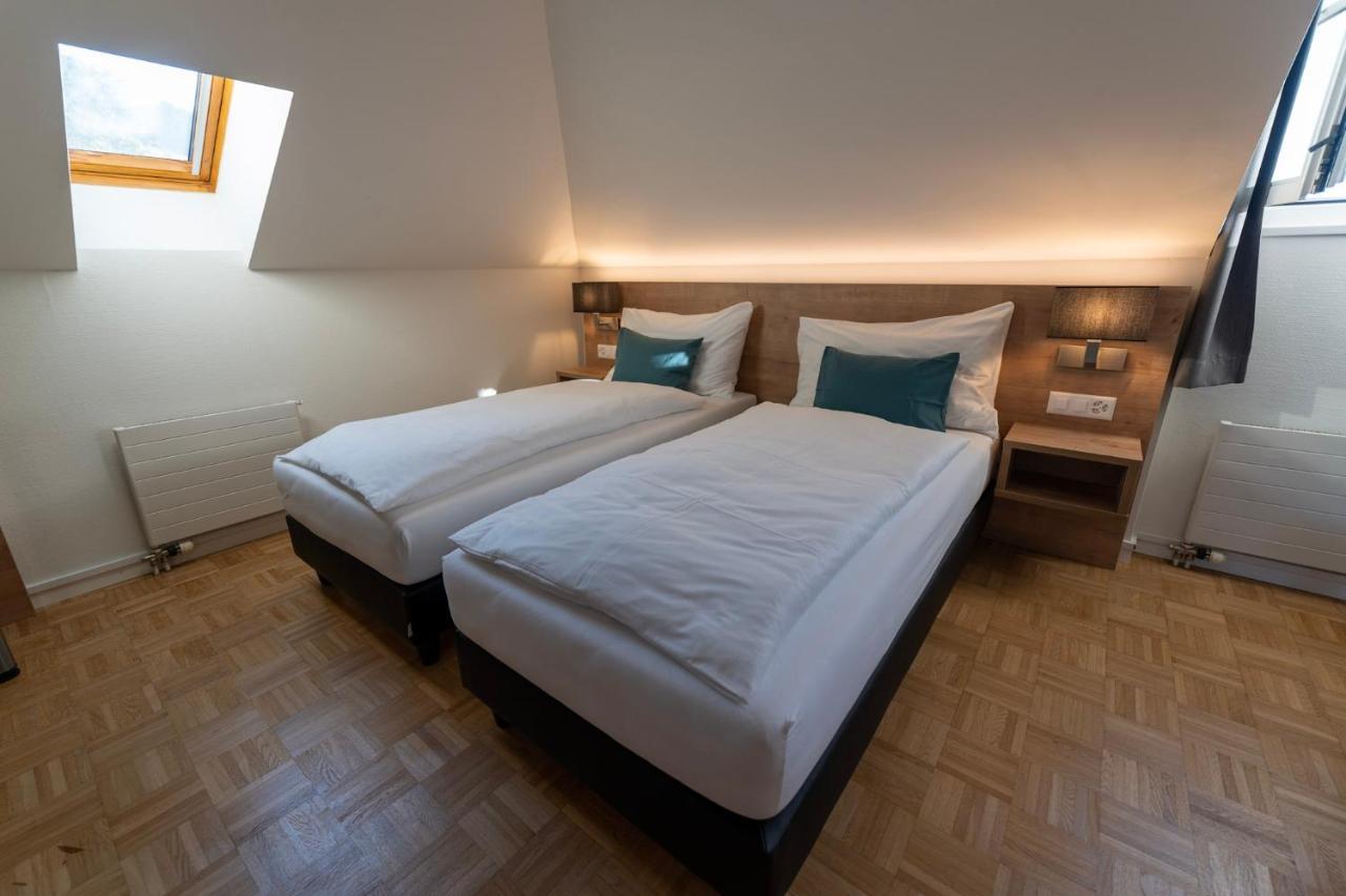 Hotel Zum Hirschen Шинделлеги Экстерьер фото